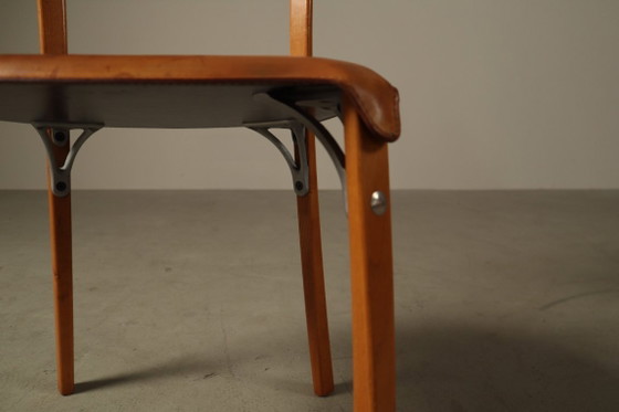 Ensemble de cinq chaises de salle à manger italiennes en cuir cognac, années 1990 – Wood, Leather (photo 8 of 15)