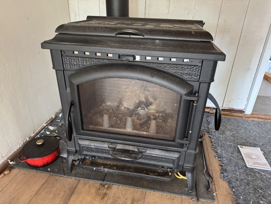La Nordica Isotta Con Cerchi Evo – Gusseisen-Holzofen 11,9 kW – Dekoration, Cast Iron, Glass (photo 2 of 5)