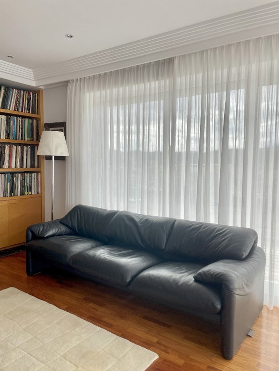 Image 1 of Cassina Maralunga 3-seater sofa in original black leather — designed by Vico Magistretti