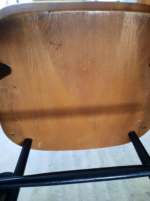 Sedia a dondolo Ilmari Tapiovaara