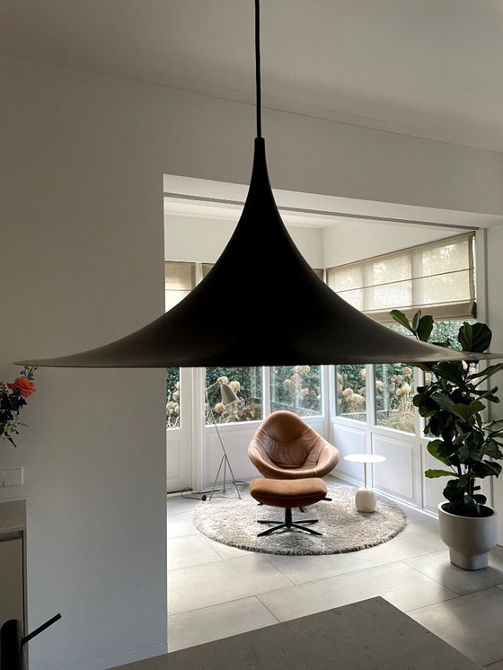 Image 1 of Gubi Semi Pendant lampada a sospensione L 60cm nero opaco