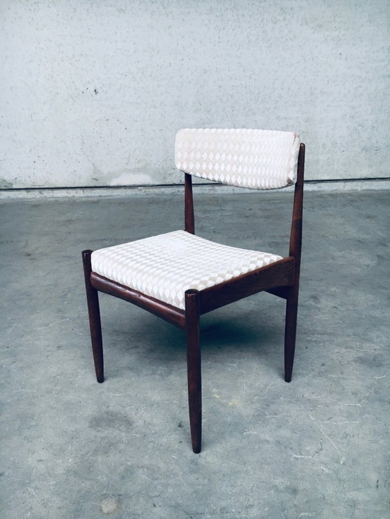 Image 1 of Esszimmerstuhl-Set aus Teakholz im skandinavischen Mid-Century-Modern-Design, 1960er