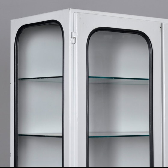 Image 1 of Armadietto medico d'epoca, anni '70