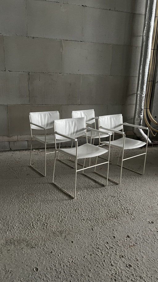 4X White Metal Wire Chair