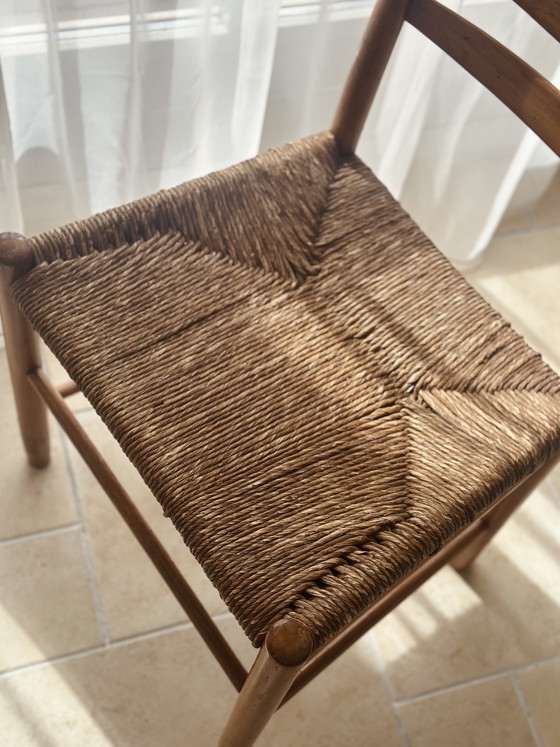 Image 1 of Sedia in legno con seduta in paglia, stile Mid-Century degli anni '60.