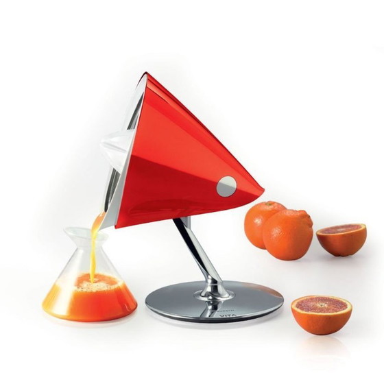 Image 1 of Christmas gift Beautiful citrus press from Bugatti Design