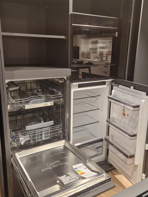 Next125 NX510 onyx black kitchen Complete!