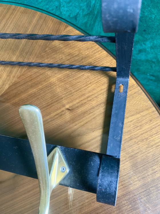 Appendiabiti e porta cappelli da parete in stile Art Déco/Mid-Century – 3 ripiani in ferro battuto e ottone (photo 11 of 15)