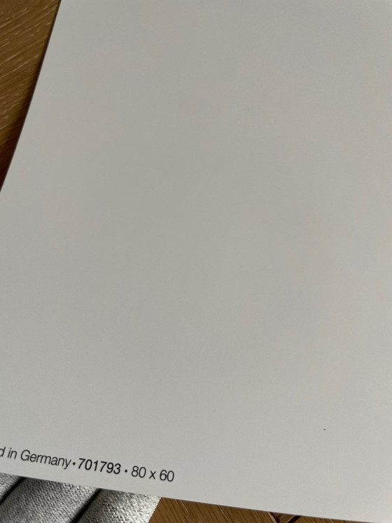 Image 1 of Yves Klein (1928-1962), Disque bleu, IKB 54, 1957, copyright VG Bild-Kunst, Bonn 1997, stampato in Germania