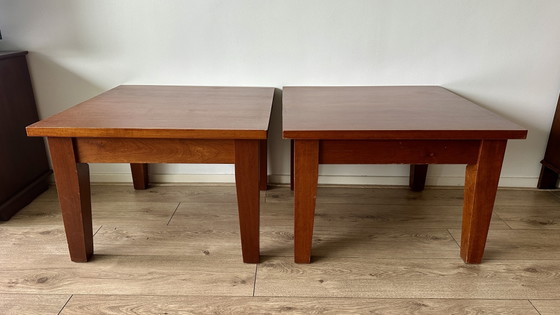 Image 1 of table basse carrée en bois