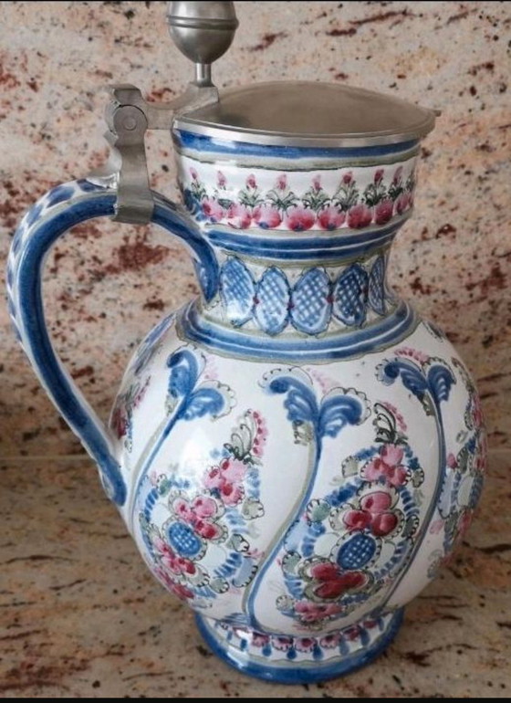 Image 1 of Keck keramische kan met tinnen deksel, handbeschilderd, cranberrymotief