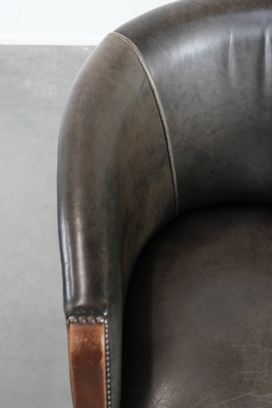 Image 1 of Sedia a vasca/sedia laterale in pelle di mucca e legno con una bellissima combinazione di colori