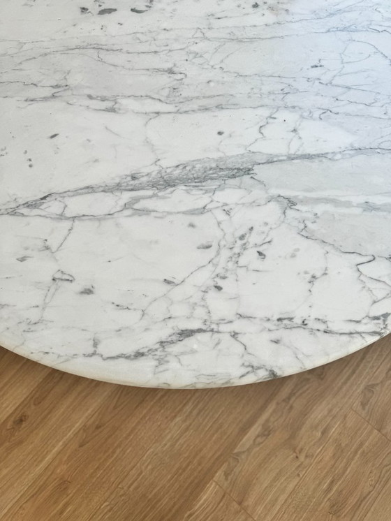 Image 1 of Vintage marble table