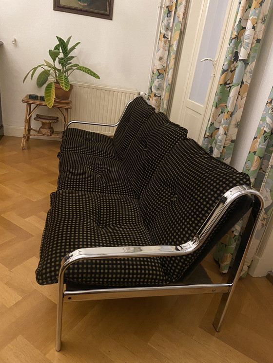 Image 1 of Banco cromado de mediados de siglo - tres plazas