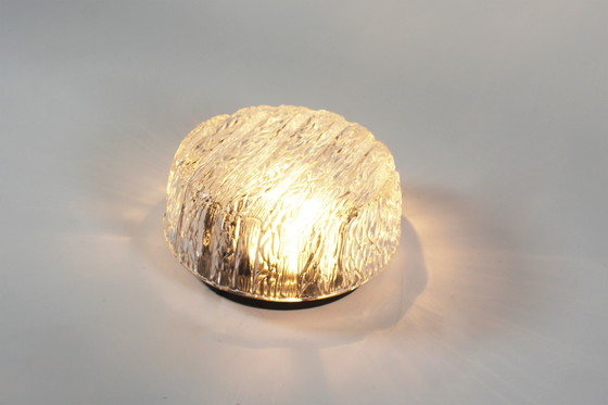Image 1 of 1 lampada da parete o da soffitto in vetro ghiacciato degli anni &#39;70 di Rzb