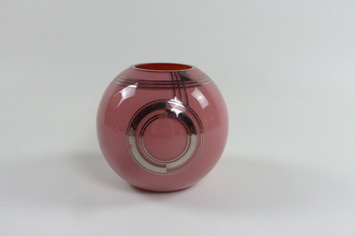 Czechoslovakia, Art Deco ball vase.