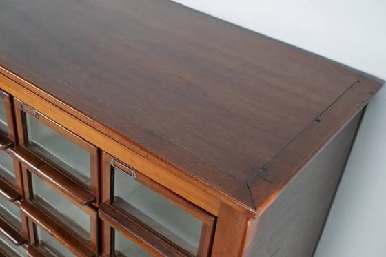 Image 1 of Mercería antigua holandesa de madera noble, década de 1930