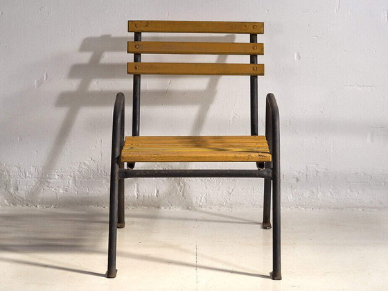 Gelbe antike Eisen-Gartenstühle (ca. 1920). Set aus 4 Stück #39 – Iron (photo 18 of 25)