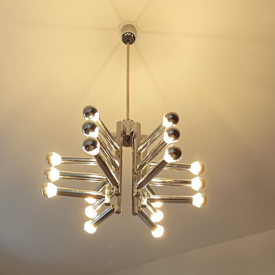Image 1 of Lustre spoutnik/orbite chromé vintage avec 18 points lumineux - Sciolari for Cosack