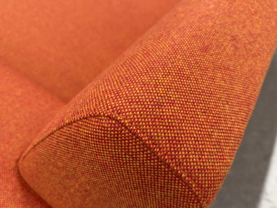 Image 1 of Divano Havee Cloak Sky 3,5 posti Hallingdal rosso arancio