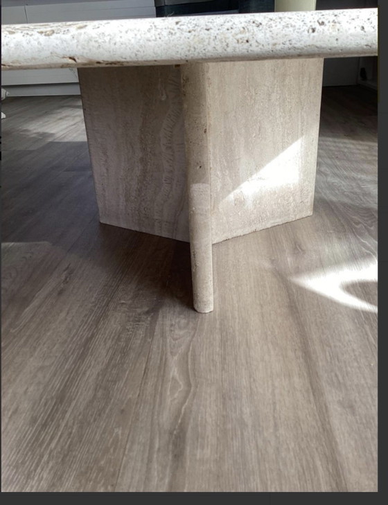 Tavolino da caffè Japandi in travertino, Tavolini da caffè, Crema (foto 3 di 5)