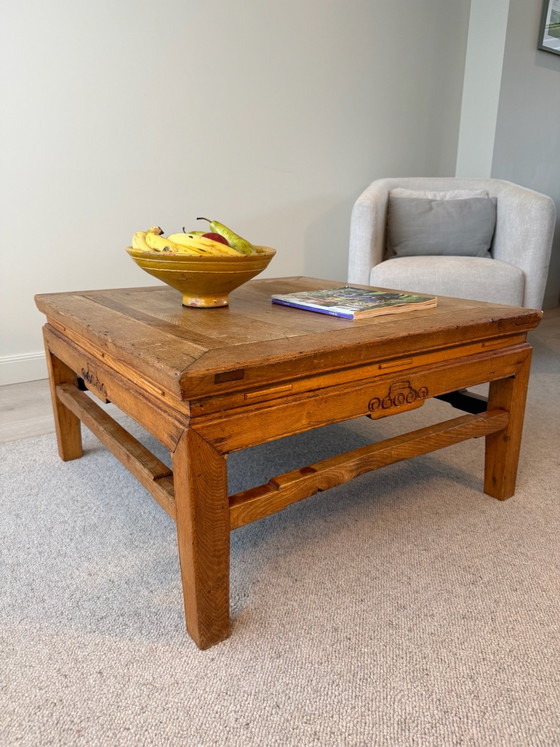 Authentic Chinese wooden coffee table, vintage, 81 x 81 cm, Brown (photo 2 of 5)