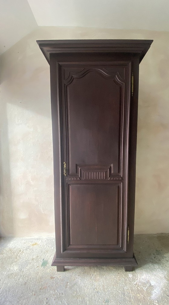 Image 1 of Cappello antico in legno massello restaurato, stile provinciale