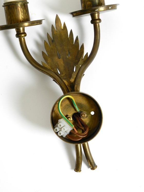 Image 1 of Une paire de rares et belles appliques murales en laiton modernes du milieu du siècle par Vereinigte Werkstätten