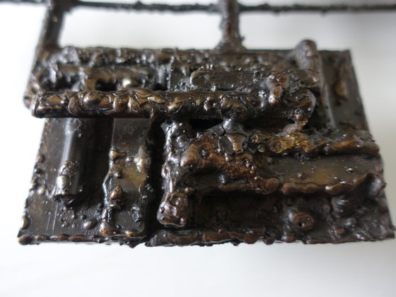 Brutalist wall sculpture. – Metal (photo 6 of 9)