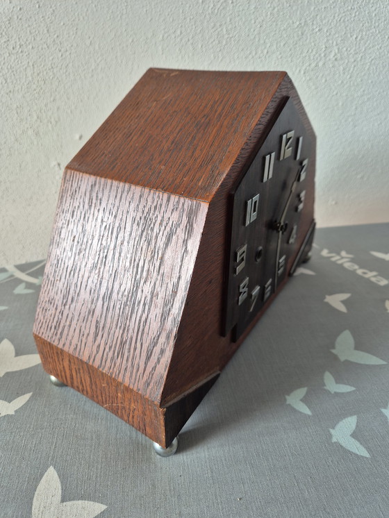 Image 1 of Art Deco clock Amsterdam School