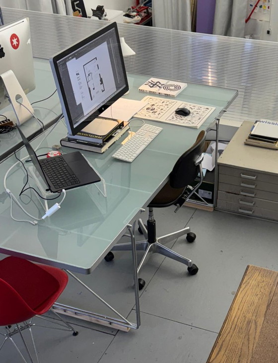 Image 1 of 2x Niels Gammelgaard Tische