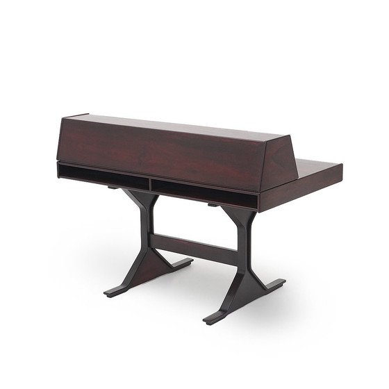 Image 1 of “530” desk by Gianfranco Frattini for Bernini, 1960s