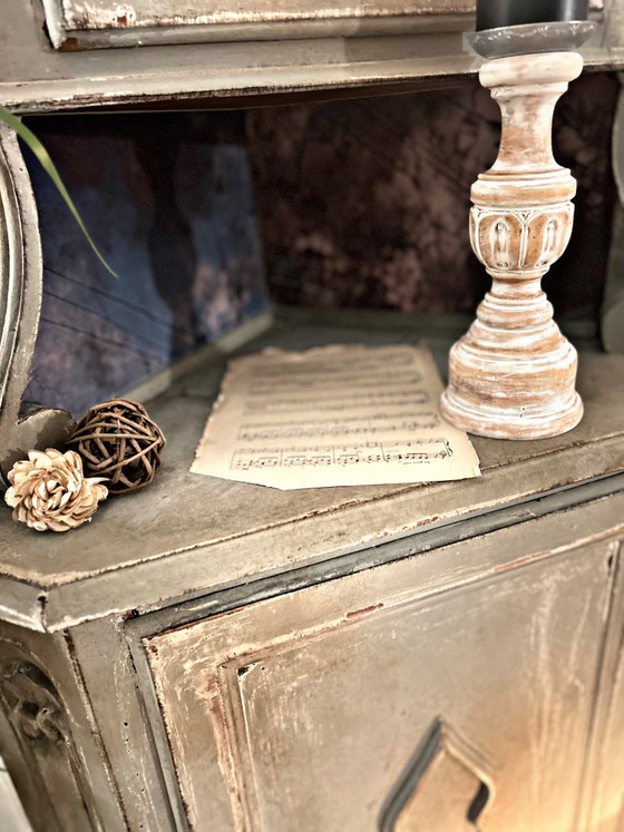 Mobile angolare antico patinato grigio-verde, Fascino bohémien e vintage, Vetrine, Legno (foto 6 di 15)