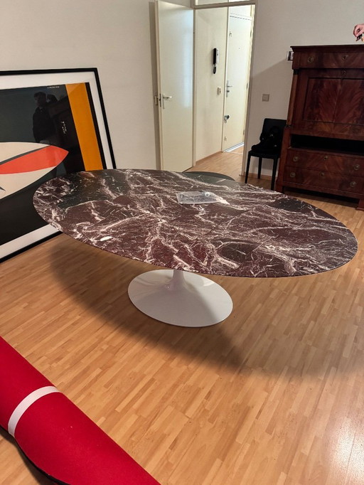 Eero Saarinen voor Knoll - Tulip eettafel 198cm