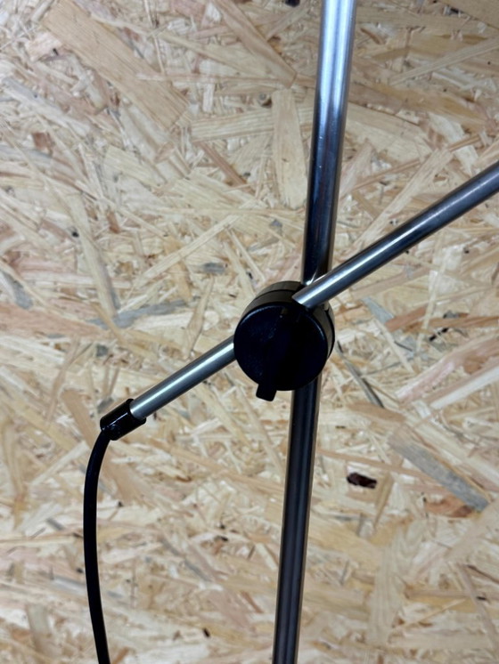 Image 1 of Lampadaire des années 1960/70, design futuriste, métal