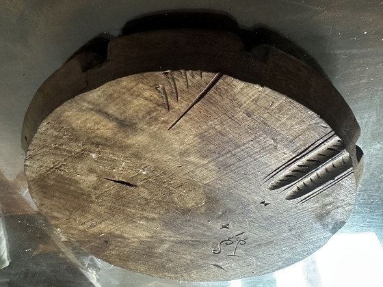 Image 1 of Plat Déco Vintage Bois Massif Sculpté Yin et Yang Diamètre 28 cm