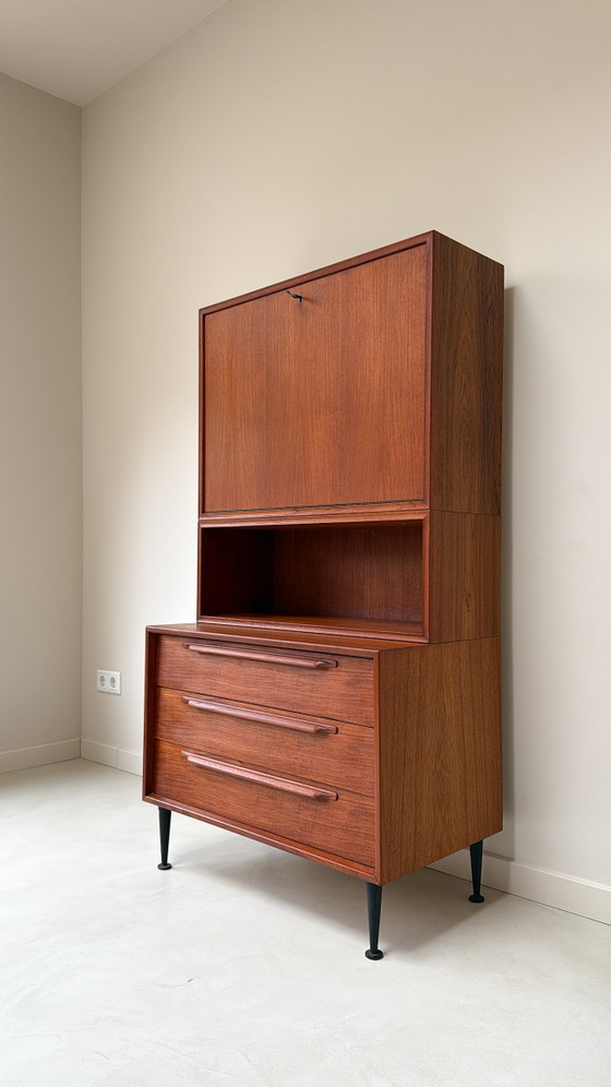 Image 1 of Vintage houten kast met lades en klep