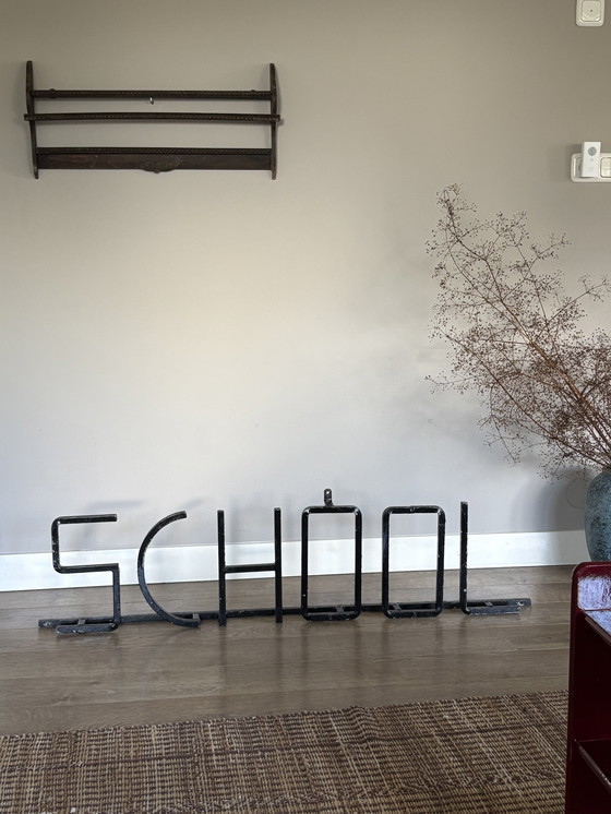 Image 1 of Lettres murales vintage en fonte art déco