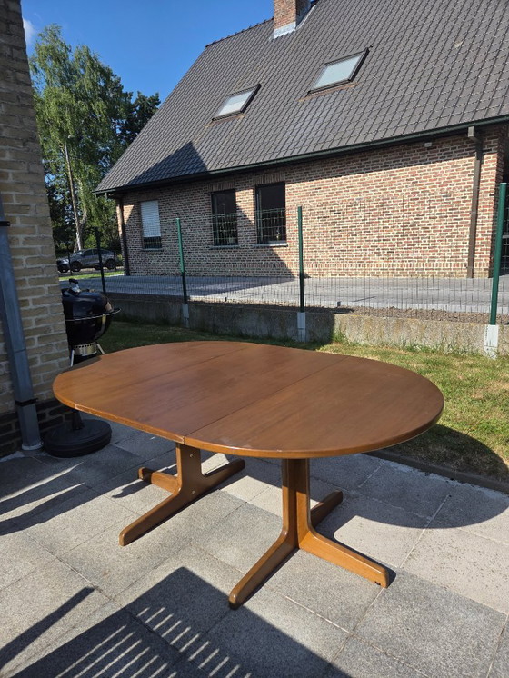 Image 1 of Large Vintage Oval Extendable Dining Table