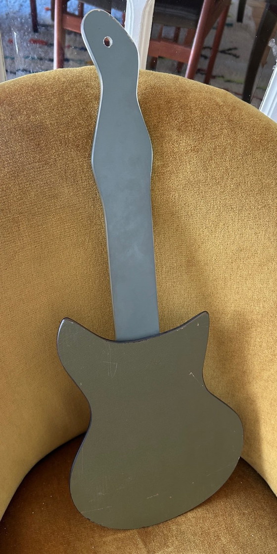 Image 1 of Gitaarspiegel uit de jaren 70