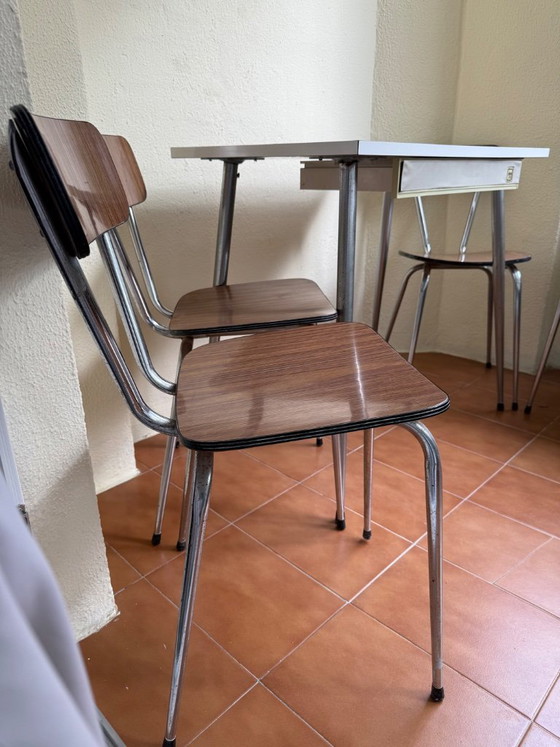 Image 1 of Salle à manger vintage en Formica