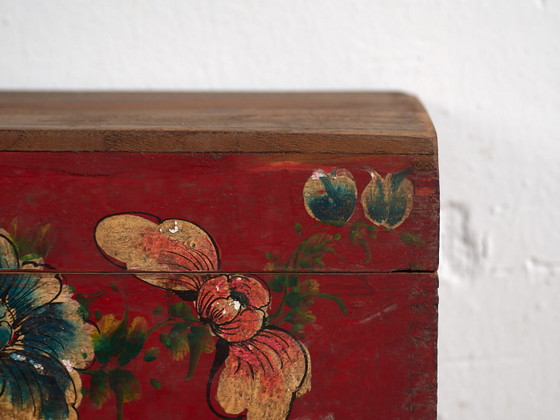Antique red case with floral motifs (c.1900) #34 – Decorative Objects (photo 32 of 40)