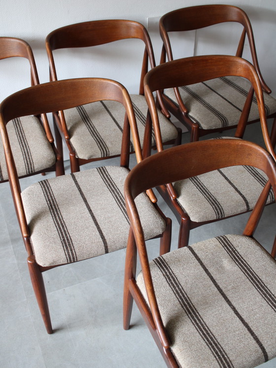 Image 1 of Vintage Danish chairs by Johannes Andersen, model 16