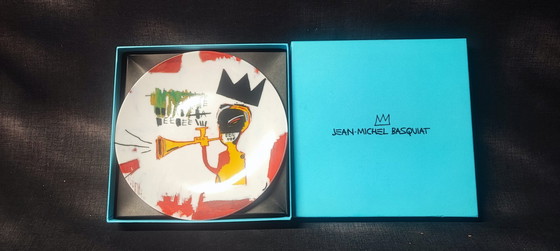 Image 1 of Piatto "Tromba" di Jean-Michel Basquiat, 1984 – Porcellana di Limoges – Ligne Blanche Paris