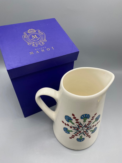 Grote Limoges porseleinen kan met veelkleurige bloemversiering – Manoï House – decoratieve objecten, Porcelain