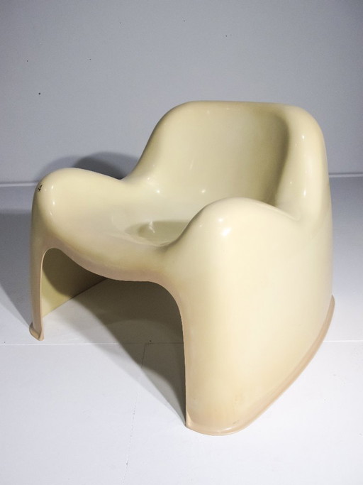 Artemide Toga Chair 4 van Sergio Mazza / Gebroken wit / Patent aangevraagd