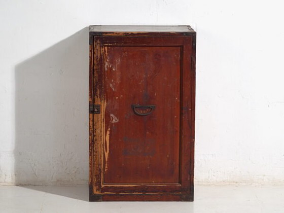 Small antique Japanese cupboard - Meiji / Taishō Period (c. ) #68 – Storage cabinet, Iron (photo 27 of 40)