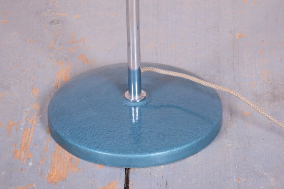 Gerestaureerde staande lamp uit het midden van de 20e eeuw, van Lidokov-Boskovice, chroom, Tsjechië, jaren (photo 12 of 13)
