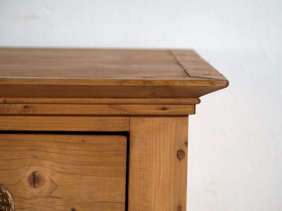 Antique solid pine chest of drawers – Rustic European dresser – circa 1900 – Metal (photo 39 of 40)