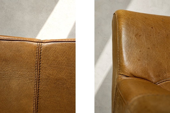 Vintage driezitsbank van bruin leer in industriële mid-century modern stijl, jaren 60. – 3-5 zitsbanken (photo 11 of 26)